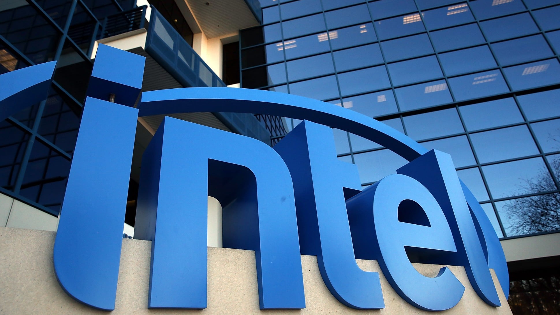 Intel corrige erros críticos no mecanismo de gerenciamento, em chip secreto na CPU